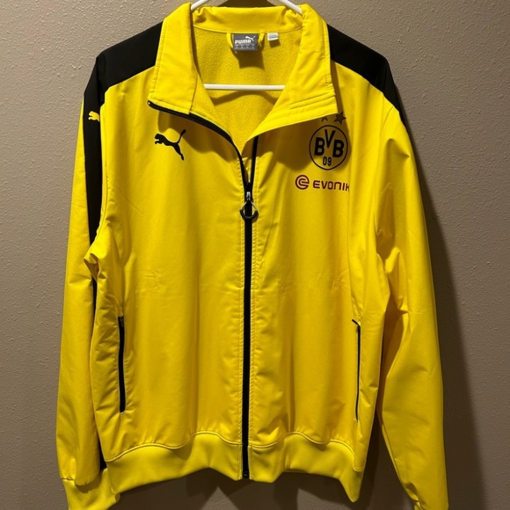 NWOT‎ Borussia Dortmund PUMA jacket